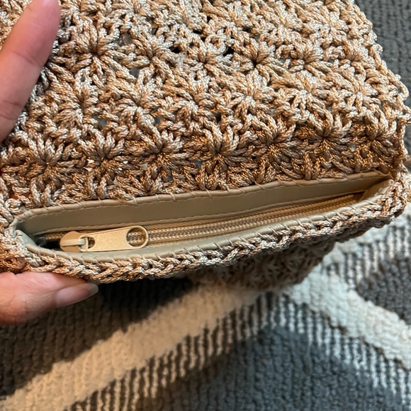 Vintage Knitted Purse 🧡 - Picture 3 of 6
